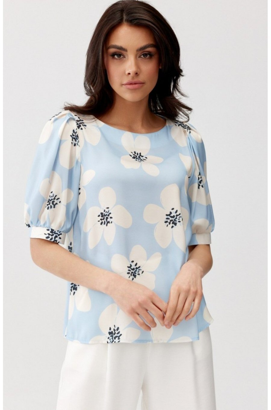 Bluza dama eleganta, bleu cu flori, vaporoasa, JennaR Bluza dama eleganta, bleu cu flori, vaporoasa, JennaR 1 - jojofashion.ro