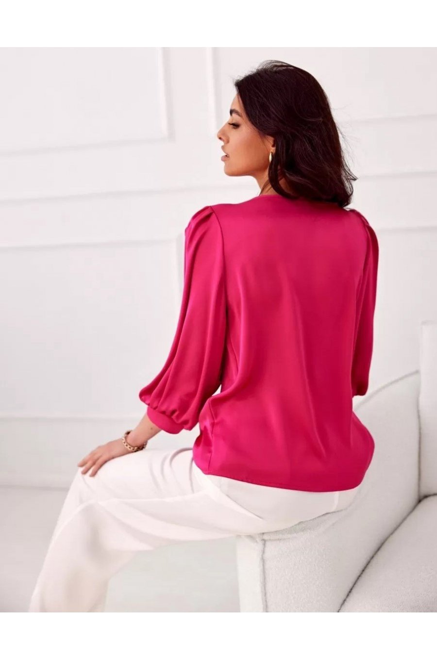 Bluza dama eleganta, din satin, roz fucsia, cu floare, GianaR 4 - jojofashion.ro