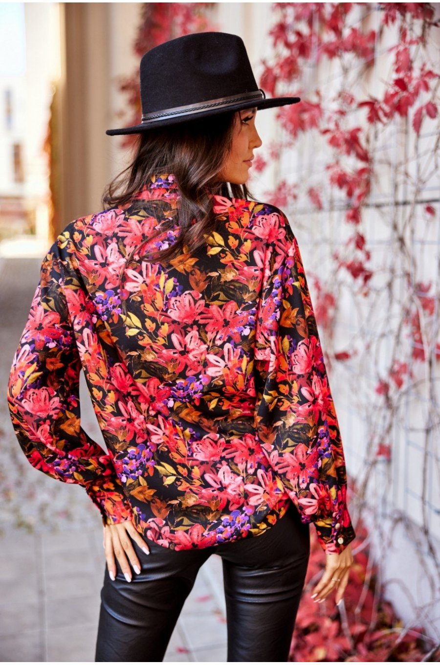 Camasa dama eleganta, multicolora, maneca larga, Sakima Camasa dama eleganta, multicolora, maneca larga, Sakima 2 - jojofashion.ro