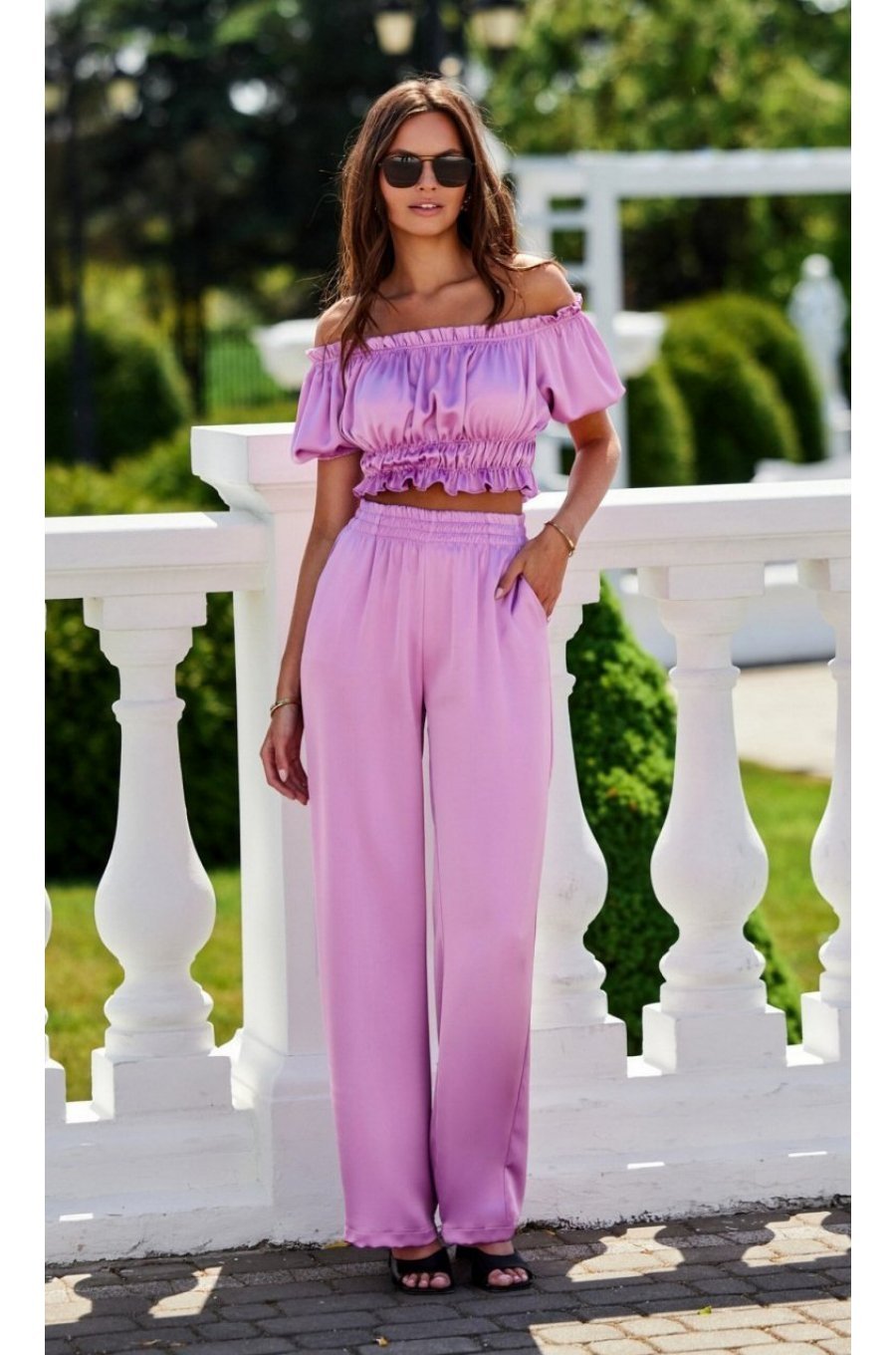 Pantaloni dama evazati, din satin, lila, cu elastic in talie, Tarifa Pantaloni dama evazati, din satin, lila, cu elastic in talie, Tarifa 2 - jojofashion.ro