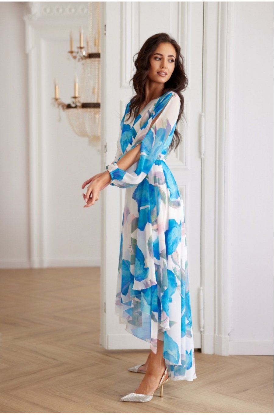 Rochie din chiffon ecru cu flori bleu vaporoasa cu maneca lunga Fiorella 2 - jojofashion.ro