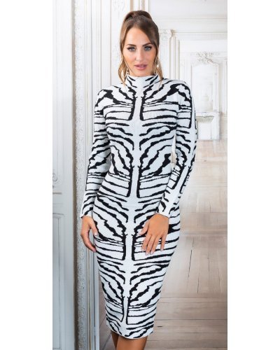 Rochie tricotata, de toamna, alba animal print zebra Armina Rochii tricotate, Rochie tricotata, de toamna, alba animal print zebra Armina - jojofashion.ro