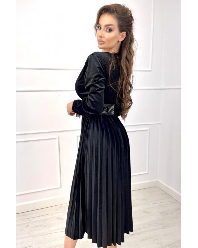 Rochie lunga neagra din catifea plisata cu maneca lunga Star Rochii de zi, Rochie lunga neagra din catifea plisata cu maneca lunga Star - jojofashion.ro