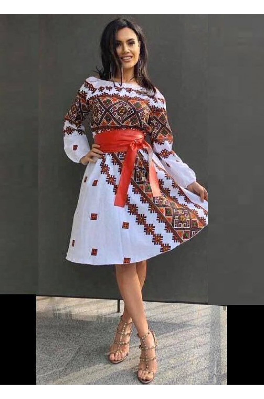 Rochie de zi traditionala alba cu imprimeu folcloric Lesya 1 - jojofashion.ro