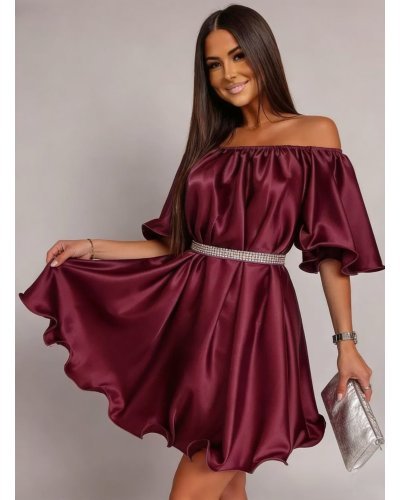 Rochii fabricate in Romania, Rochie baby doll scurta din satin burgundy Jimena - jojofashion.ro