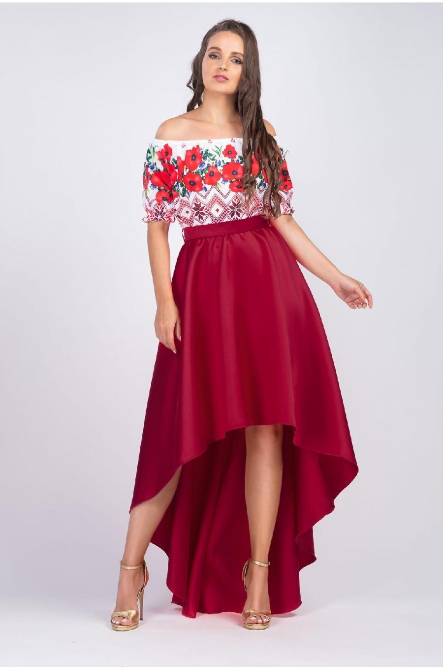 Rochie traditionala midi tafta burgundy cu maci cu trena Byanca 1 - jojofashion.ro