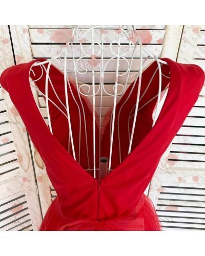 Rochie lunga rosie din tulle Adele Rochii lungi, Rochie lunga rosie din tulle Adele - jojofashion.ro