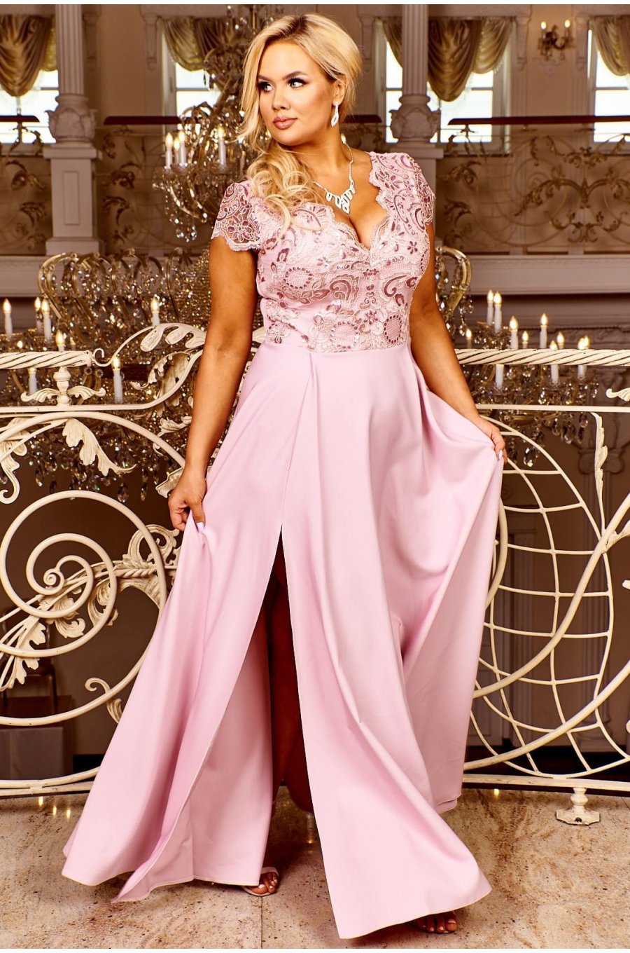 Rochie de cununie eleganta marime mare lunga dantela roz pastelat  Arianza 1 - jojofashion.ro