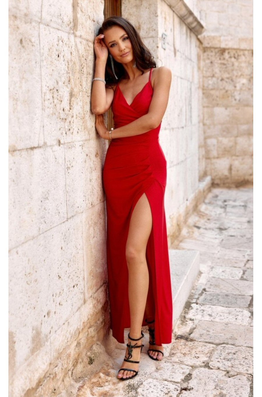 Rochie lunga rosie mulata din brocard cu spatele gol Frida 1 - jojofashion.ro