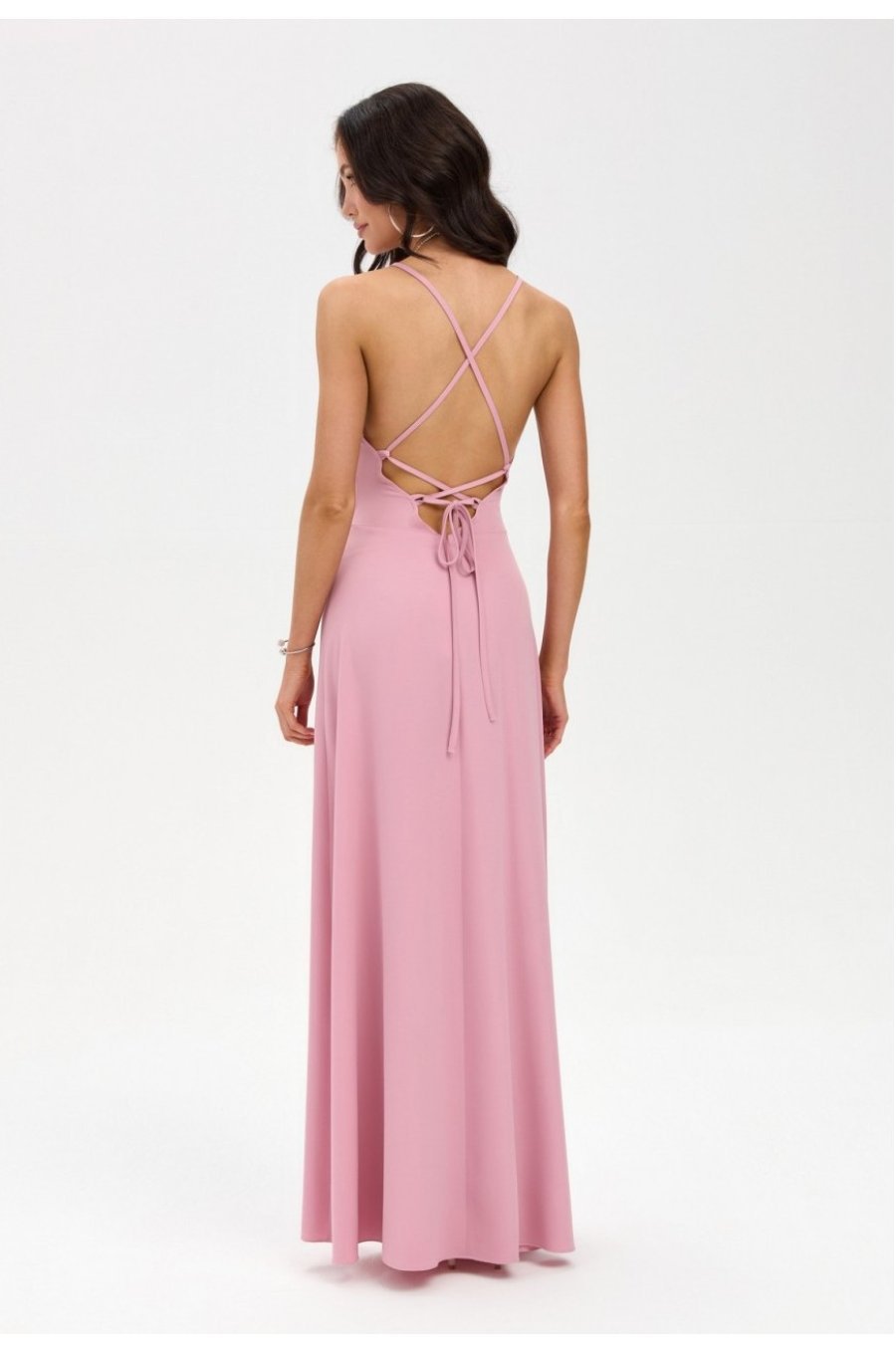 Rochie de ocazie lunga roz pudra crapata pe picior cu spatele gol LivianaR 2 - jojofashion.ro