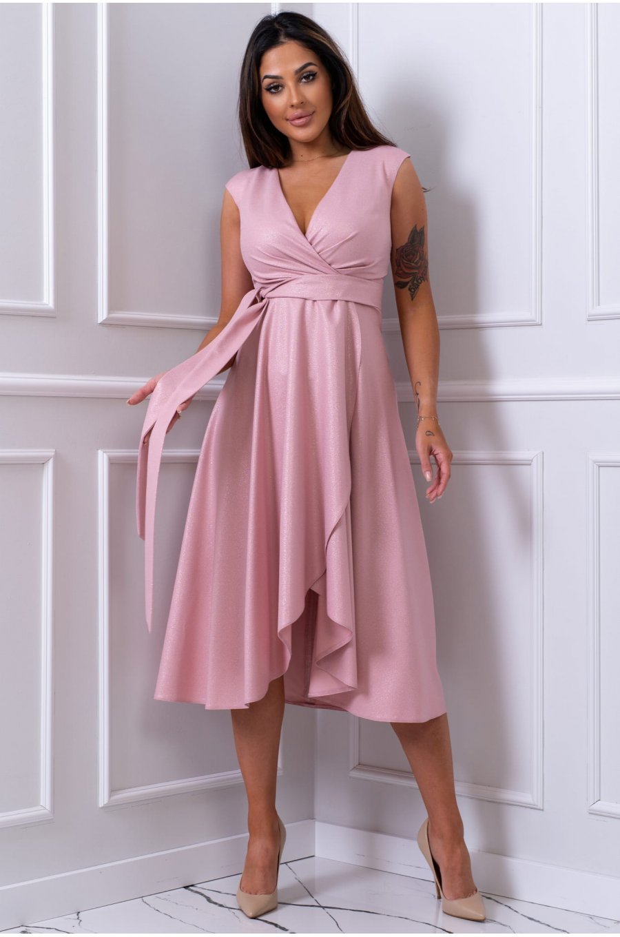 Rochie midi din brocard roz pudra petrecuta asimetrica Greta 1 - jojofashion.ro