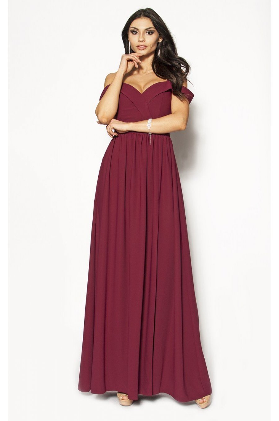 Rochie lunga burgundy cu umerii goi vaporoasa Kosmina 1 - jojofashion.ro
