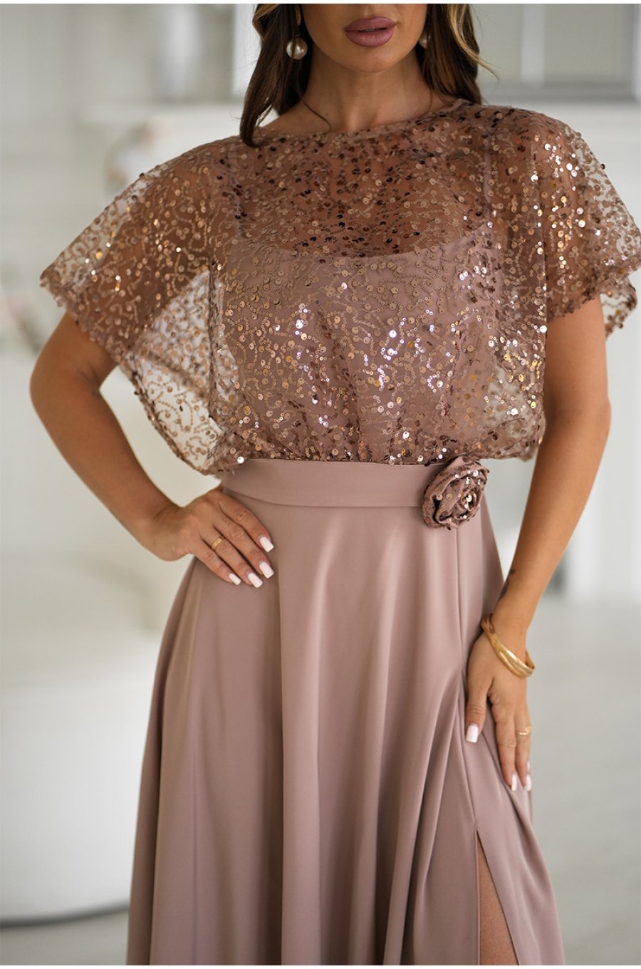 Rochie eleganta lunga cappuccino cu bust din paiete vaporoasa Azaliya 3 - jojofashion.ro
