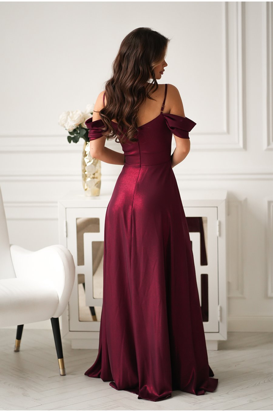 Rochie eleganta lunga glitter burgundy cu umerii goi vaporoasa Delight 2 - jojofashion.ro
