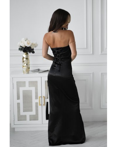 Rochie eleganta lunga neagra din satin mulata cu umerii goi si trandafir pe bust GlamourB Rochii, Rochie eleganta lunga neagra din satin mulata cu umerii goi si trandafir pe bust GlamourB - jojofashion.ro