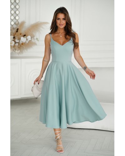 Rochie midi eleganta menta vaporoasa cu umerii goi Fabiola Rochii midi, Rochie midi eleganta menta vaporoasa cu umerii goi Fabiola - jojofashion.ro