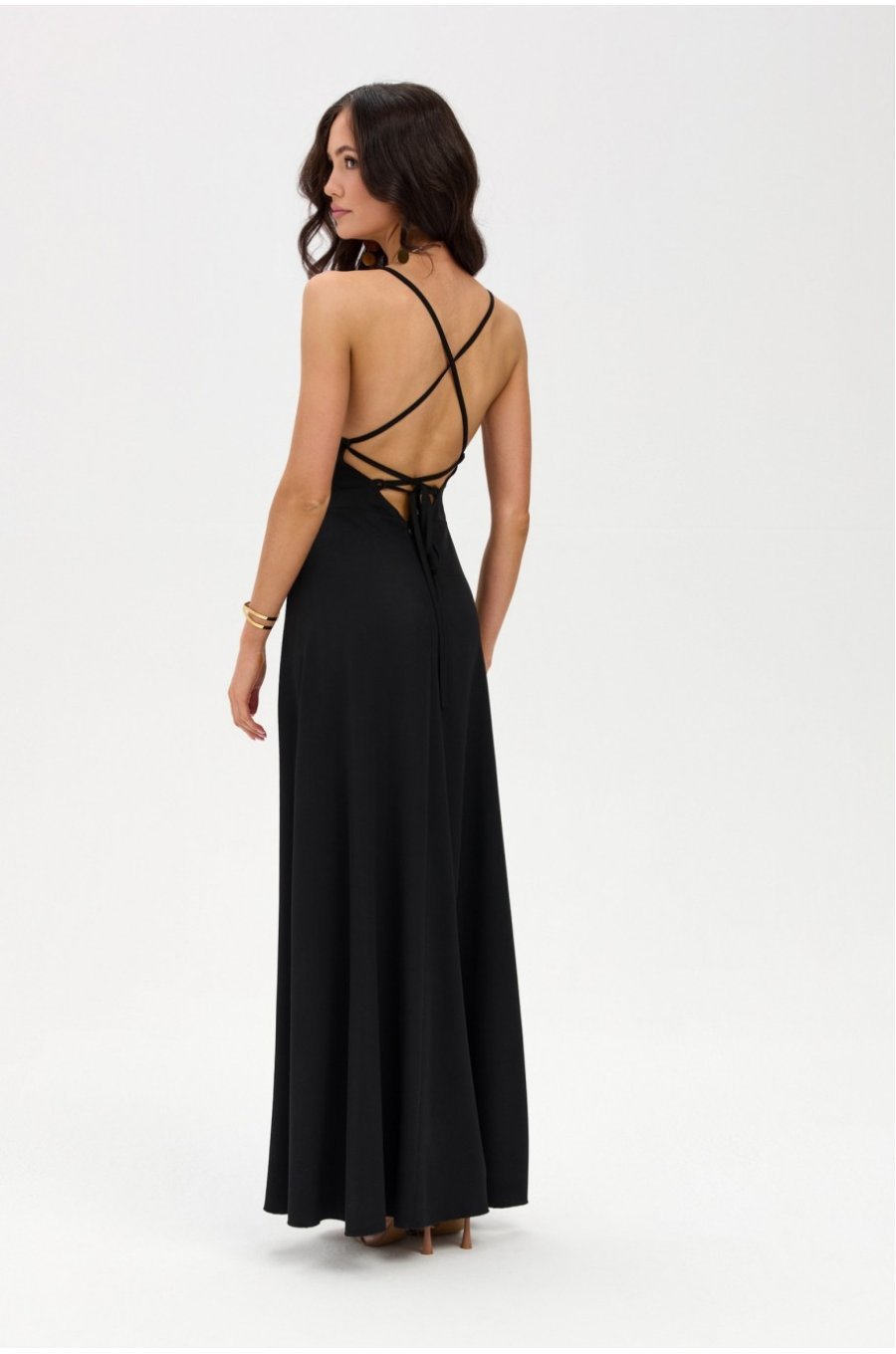 Rochie neagra lunga petrecuta cu spatele gol LivianaR 2 - jojofashion.ro