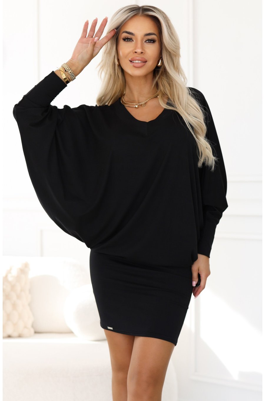 Rochie scurta neagra cu maneca lunga tip liliac oversize Deandra 1 - jojofashion.ro