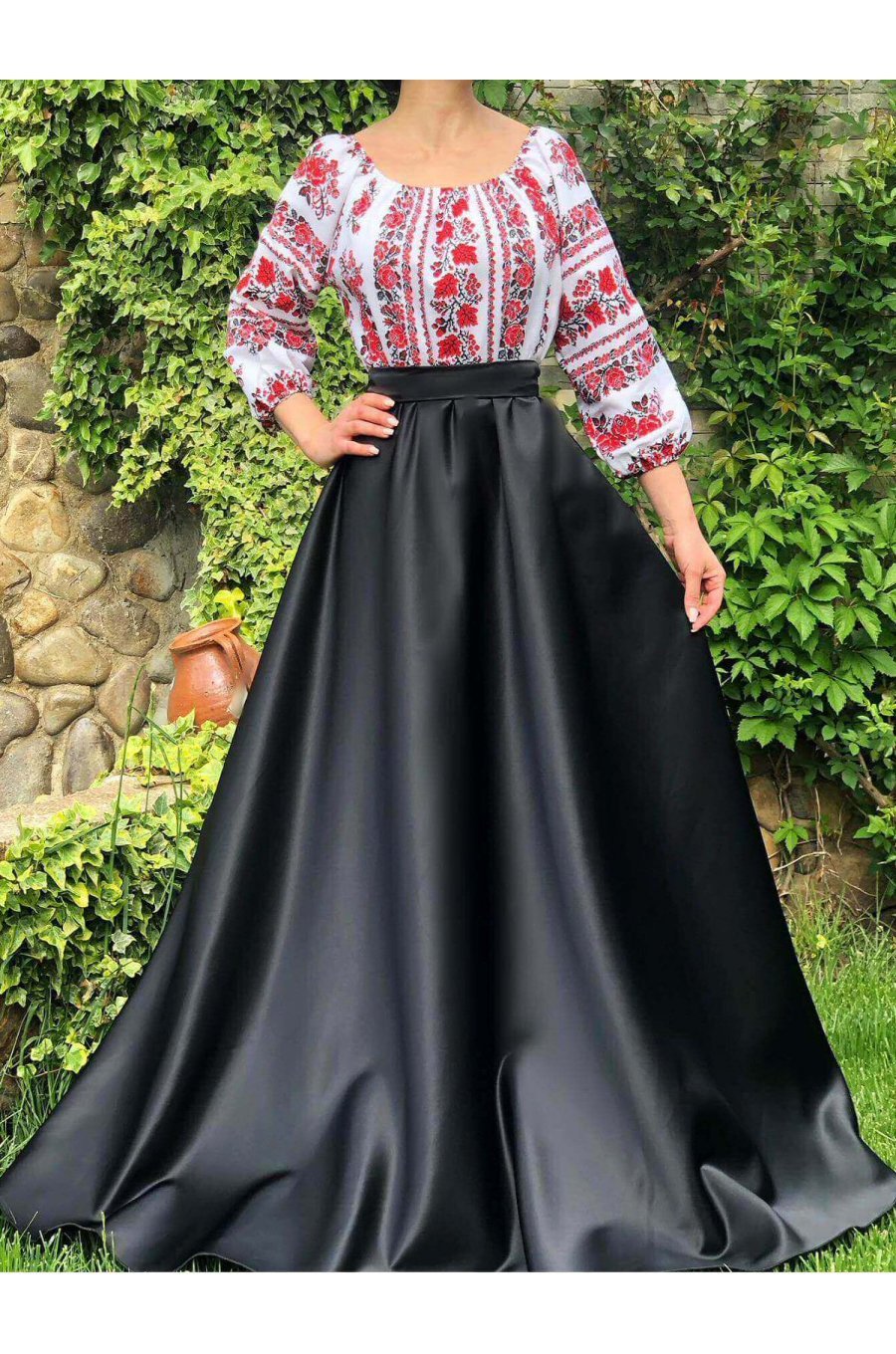 Rochie de ocazie traditionala tafta neagra si bumbac lunga Carmyna 1 - jojofashion.ro