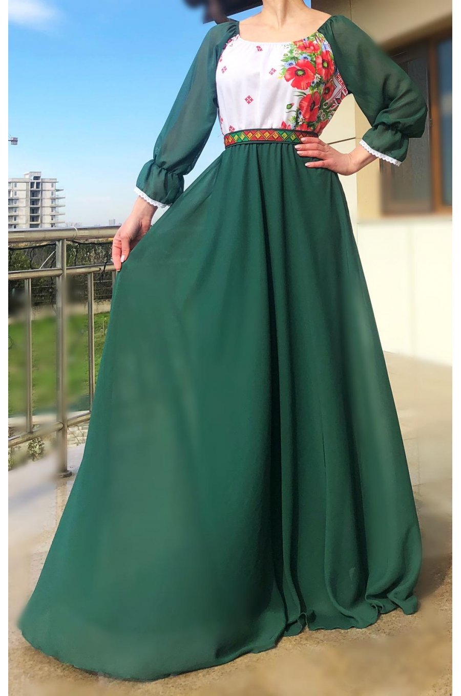 Rochie lunga verde din voal cu motive traditionale pe bust Emanuela 1 - jojofashion.ro