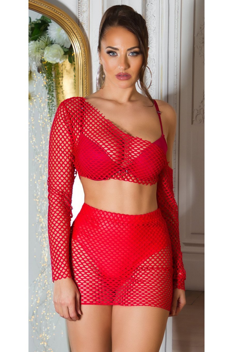 Tinuta din doua piese, plasa rosie, fusta scurta si crop top, Cambell 1 - jojofashion.ro