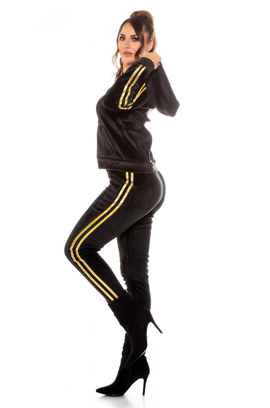 Trening dama casual catifea neagra cu dungi aurii Jasmin 1 - jojofashion.ro