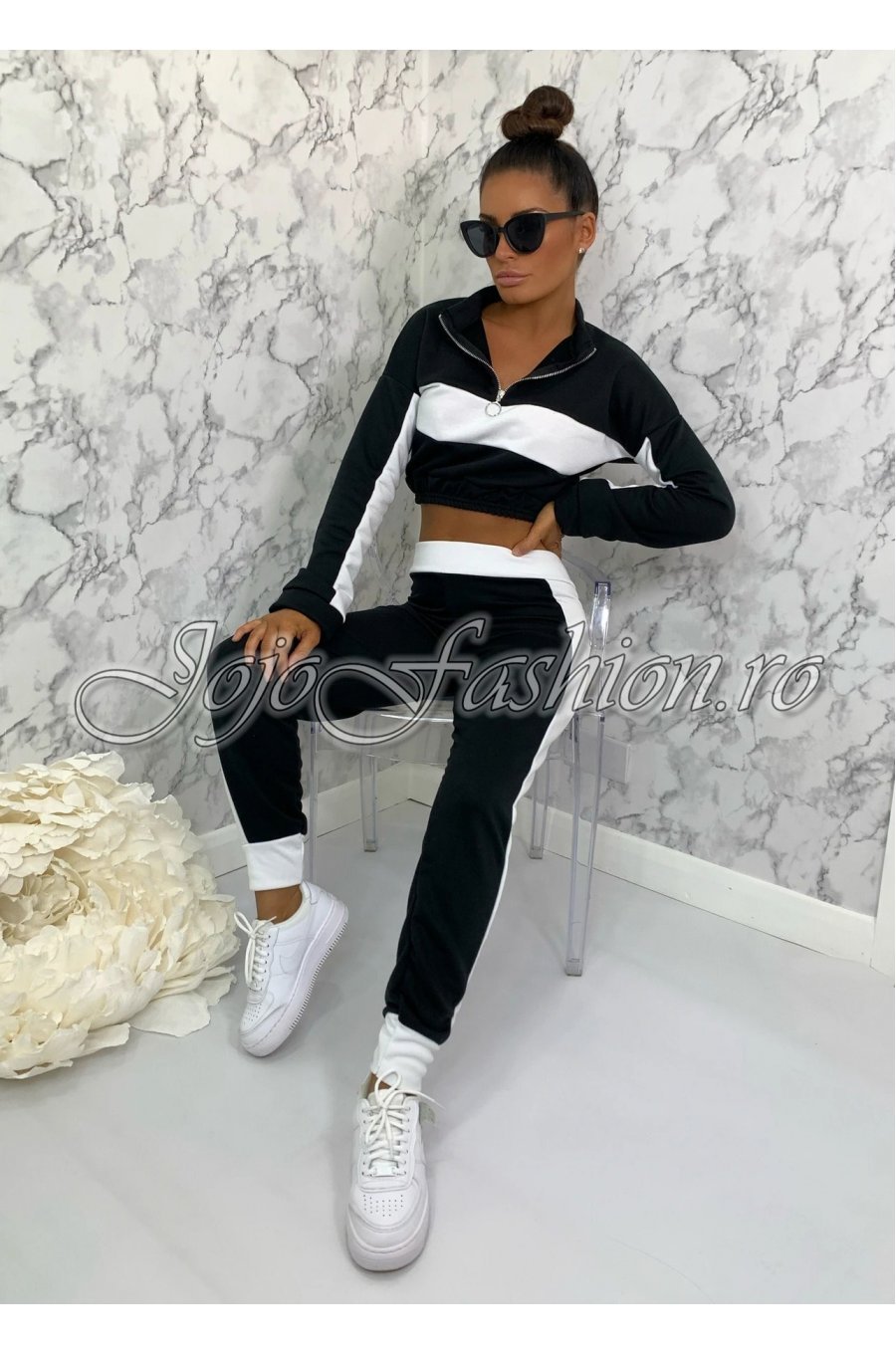 Trening dama casual, negru cu dungi albe Tabita 1 - jojofashion.ro