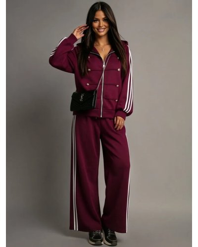 Trening dama burgundy cu nasturi stil Napoleon si pantaloni largi Nikita - jojofashion.ro
