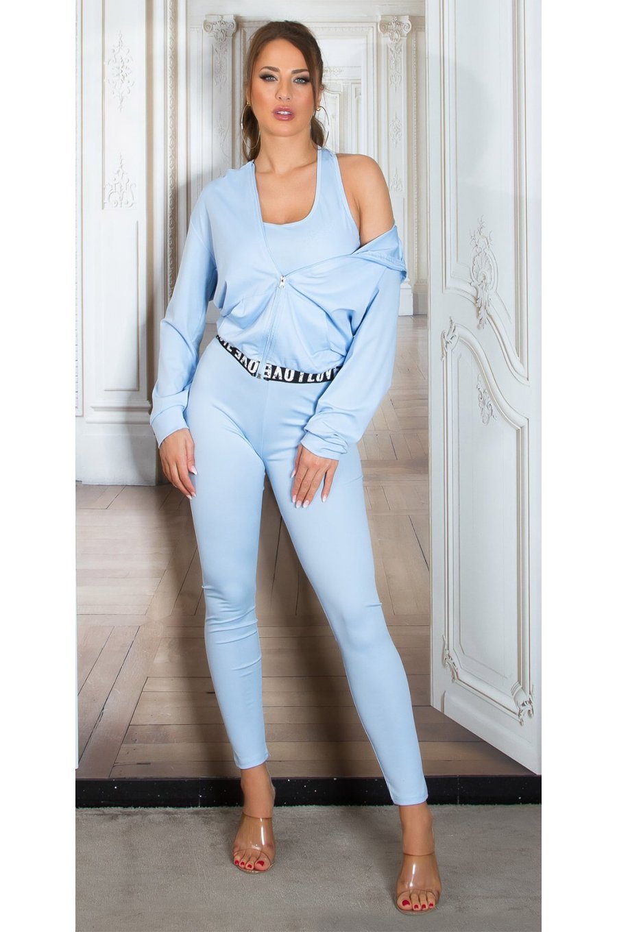 Compleu sport dama, bleu, din trei piese Suki Compleu sport dama, bleu, din trei piese Suki 1 - jojofashion.ro