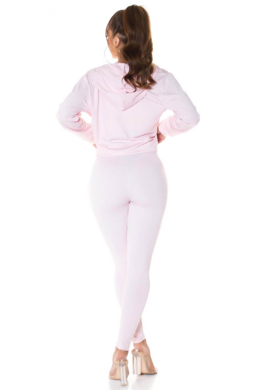 Compleu sport dama, roz pal, din trei piese Suki Compleu sport dama, roz pal, din trei piese Suki 3 - jojofashion.ro