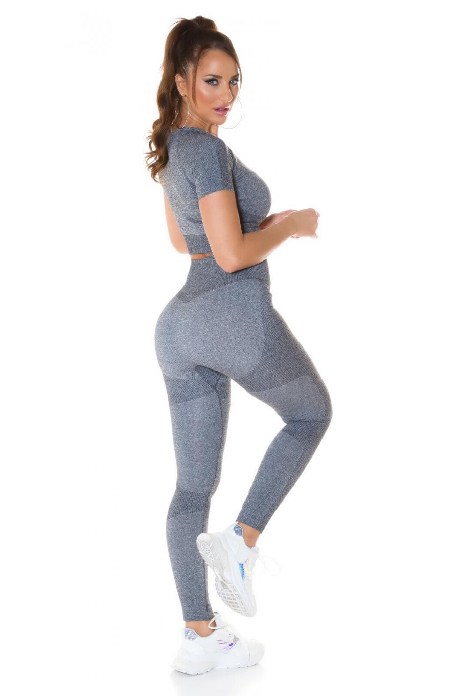 Compleu sport dama, elastic, gri, din doua piese Keiko Compleu sport dama, elastic, gri, din doua piese Keiko 2 - jojofashion.ro