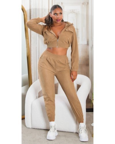 Trening dama cappuccino, cu bluza crop, buzunare si gluga, Nakamura - jojofashion.ro