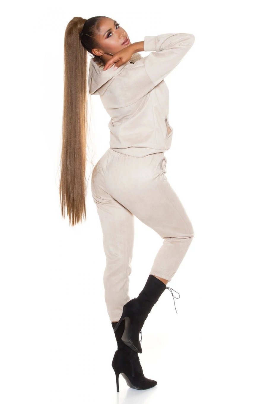 Trening dama casual, catifea, bej, cu gluga Skya Trening dama casual, catifea, bej, cu gluga Skya 2 - jojofashion.ro