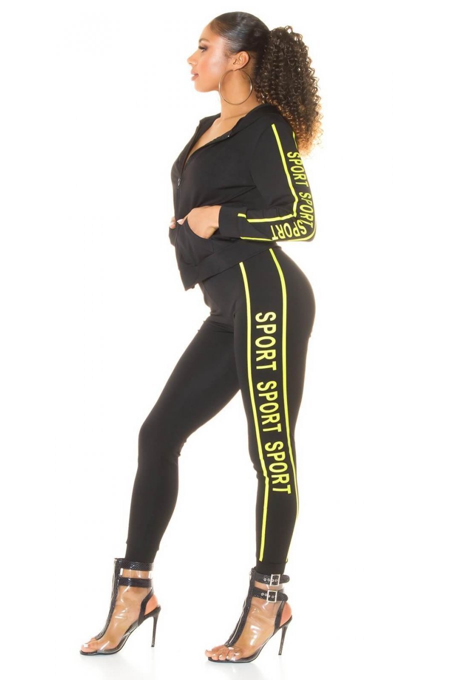 Trening dama sport, negru, cu imprimeu galben neon Marla 1 - jojofashion.ro