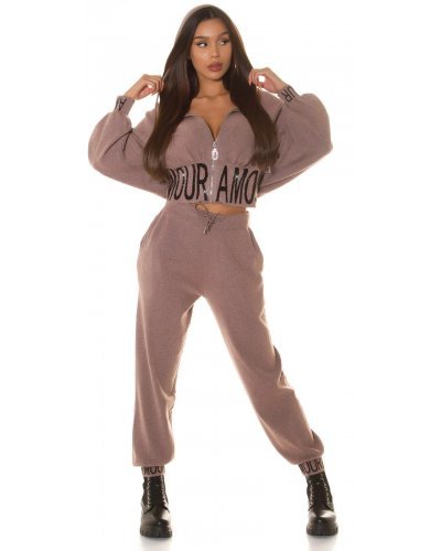 Trening dama casual, oversize vascoza cappuccino Roupa Treninguri dama, Trening dama casual, oversize vascoza cappuccino Roupa - jojofashion.ro