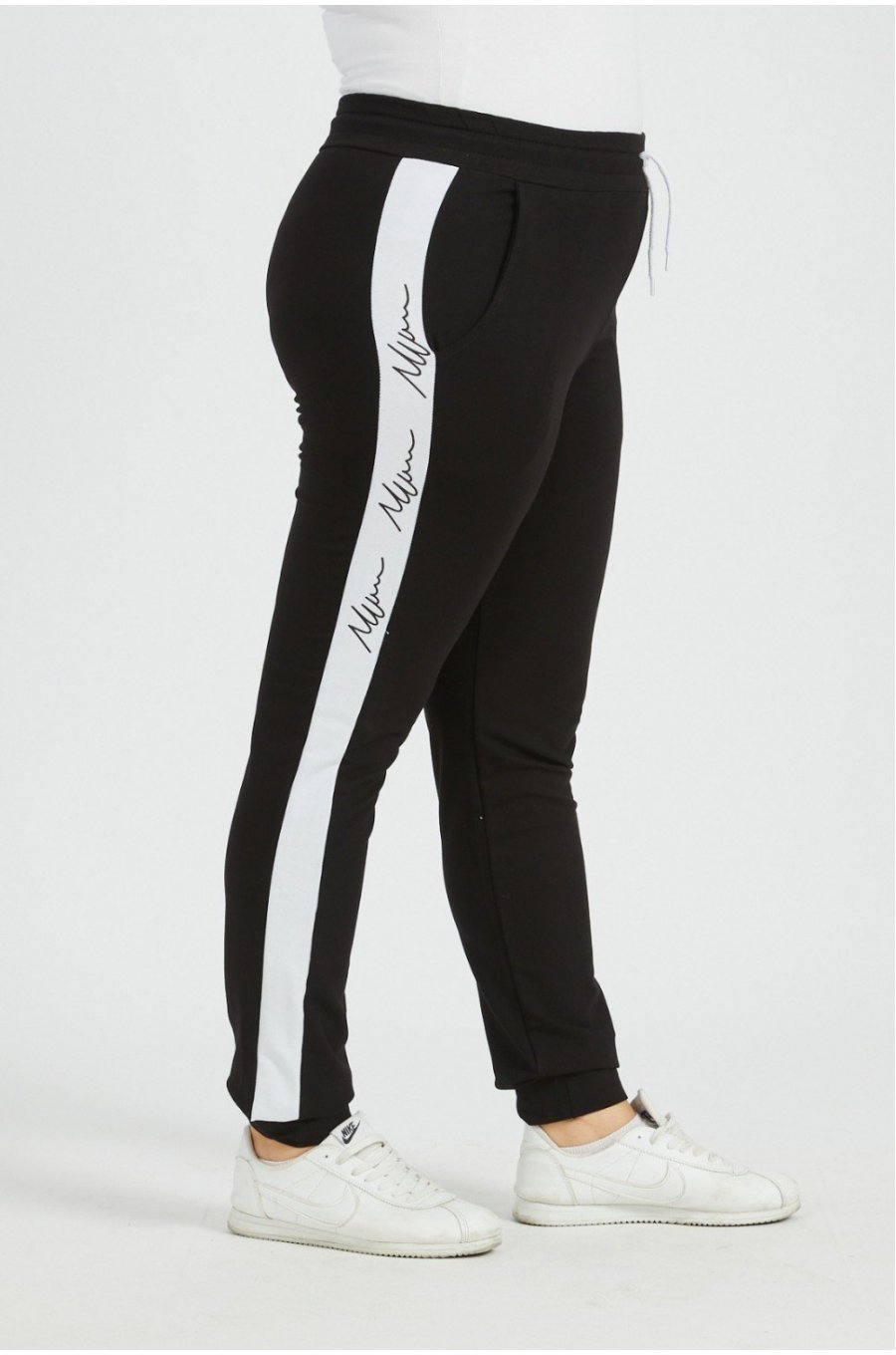 Pantaloni dama XXL sport, negri cu dungi albe Onessa 1 - jojofashion.ro