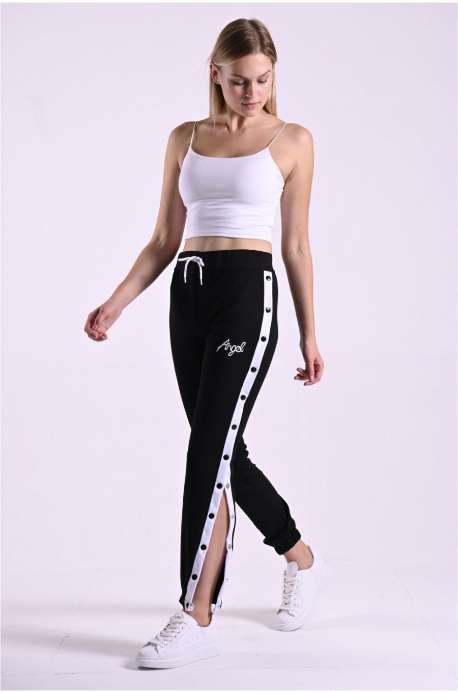 Pantaloni trening dama, negri cu dunga alba, din bumbac, cu capse pe picior, Leah 3 - jojofashion.ro