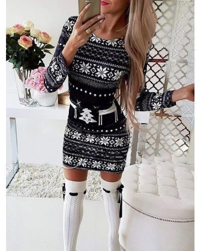 Rochie tricotata de Craciun neagra cu reni albi Catia Rochii tricotate, Rochie tricotata de Craciun neagra cu reni albi Catia - jojofashion.ro
