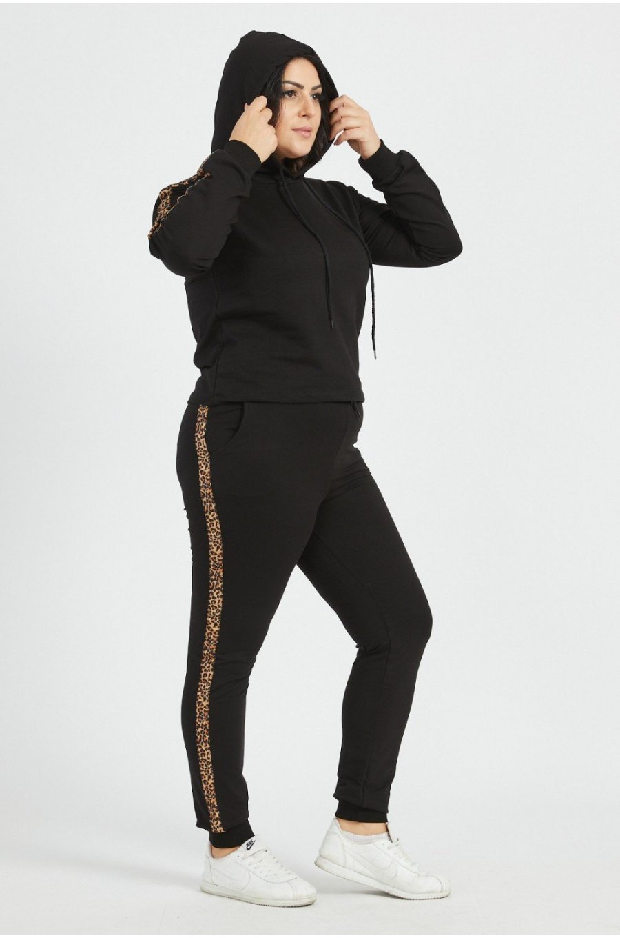 Trening dama XXL, negru cu dungi animal print Tammy 5 - jojofashion.ro