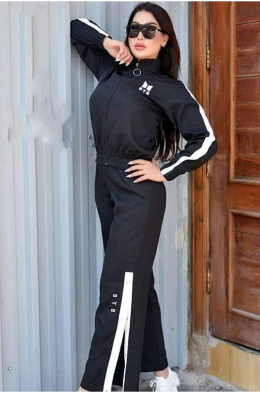 Trening dama sport, bumbac negru, cu capse functionale, Vallery Trening dama sport, bumbac negru, cu capse functionale, Vallery 1 - jojofashion.ro