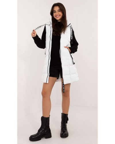 Vesta dama alba matlasata, midi, cu gluga, Shania Veste dama, Vesta dama alba matlasata, midi, cu gluga, Shania - jojofashion.ro
