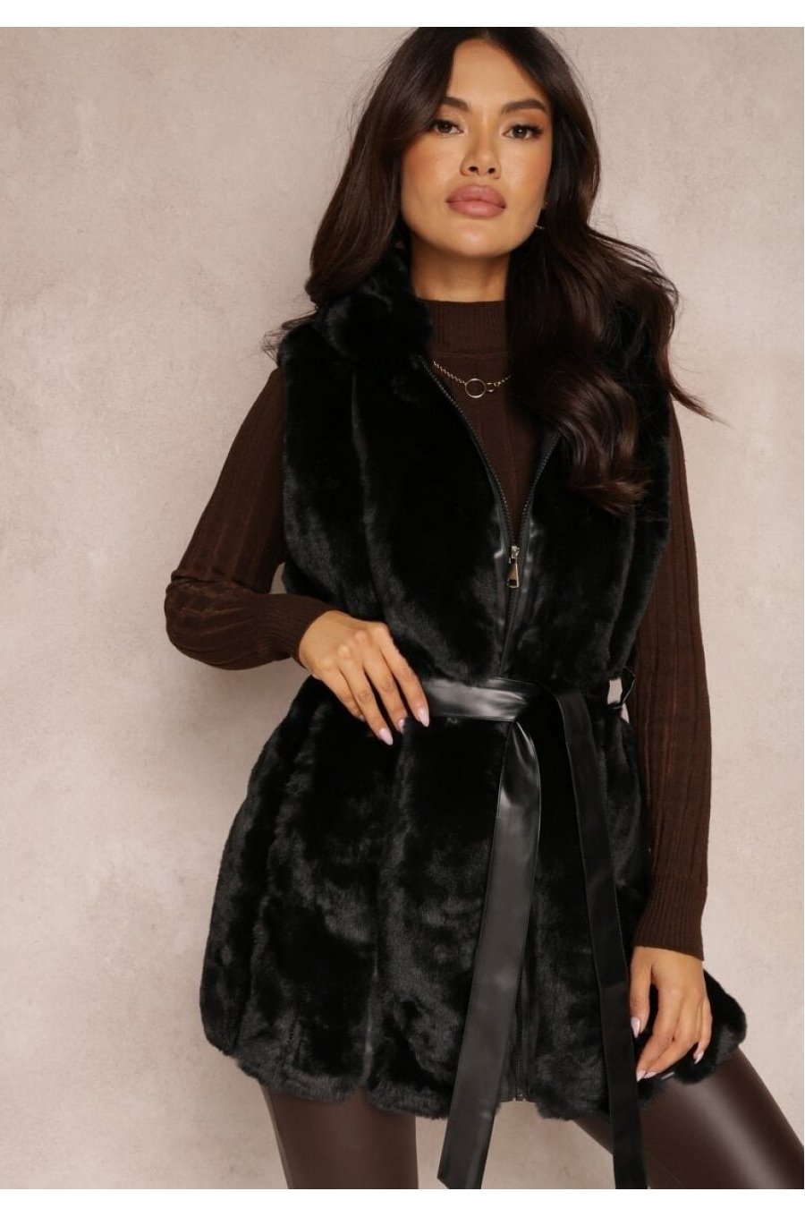 Vesta dama midi, din blana eco neagra, cu gluga si cordon, Kanita 1 - jojofashion.ro