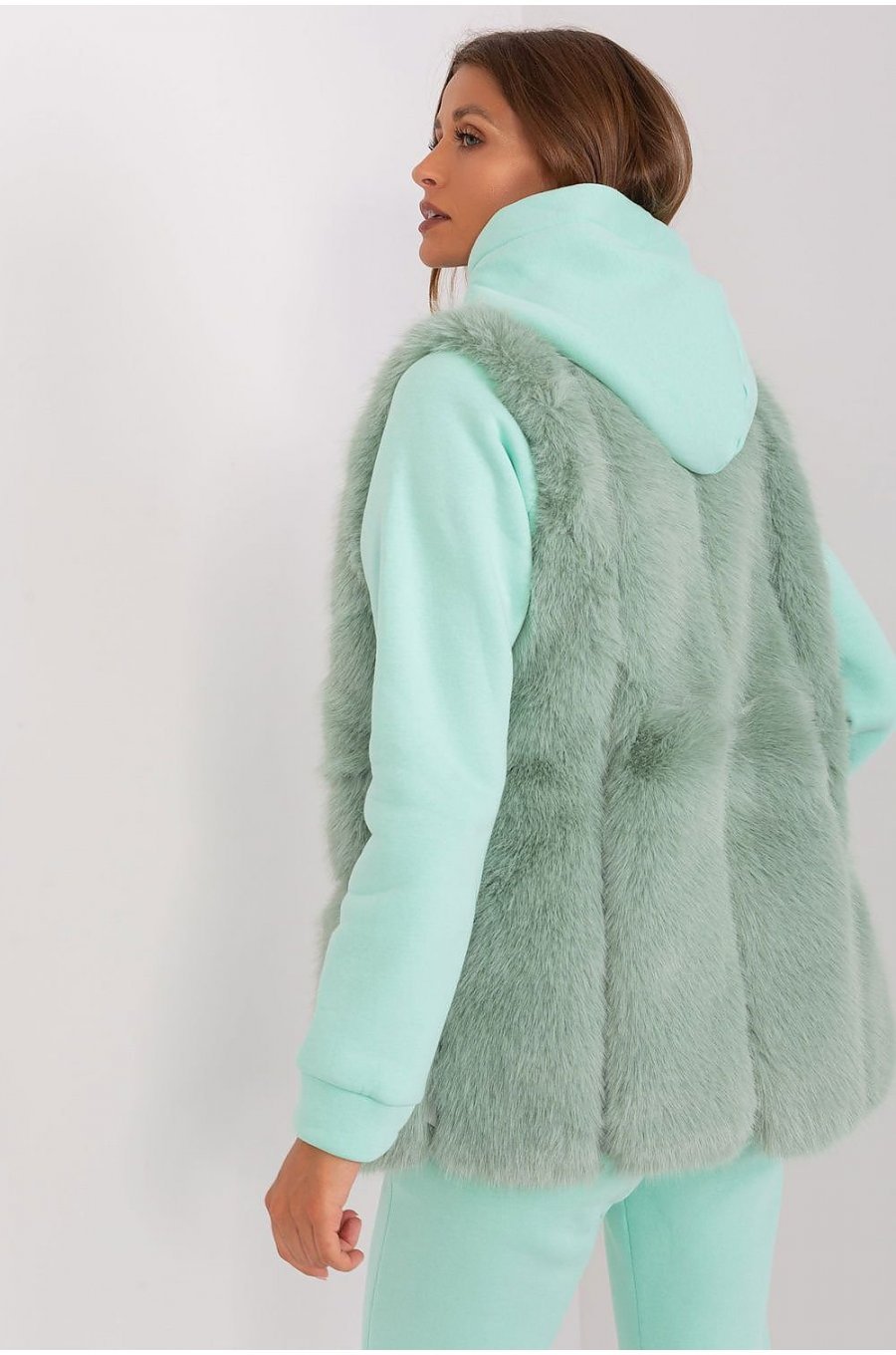 Vesta dama midi, din blana eco, verde menta, Sacha2 Vesta dama midi, din blana eco, verde menta, Sacha2 3 - jojofashion.ro