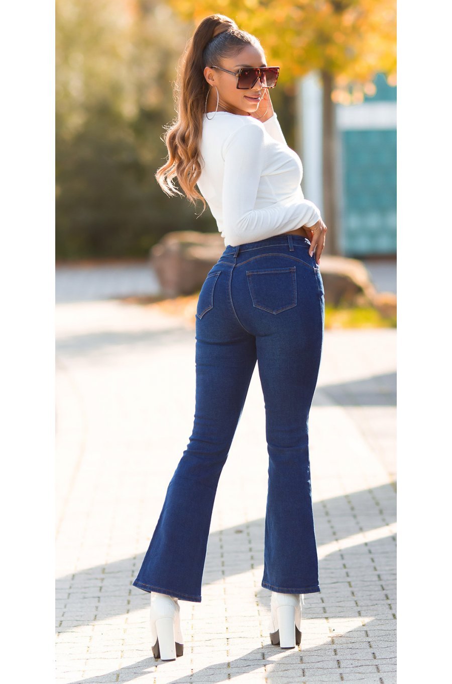 Blugi dama evazati, denim, albastri, bootcut, Helga 4 - jojofashion.ro