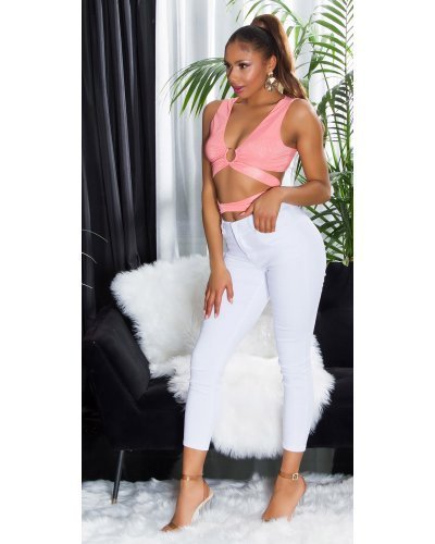 Tinuta de club cu blugi mulati, albi si crop top corai Krame Tinute de club, Tinuta de club cu blugi mulati, albi si crop top corai Krame - jojofashion.ro