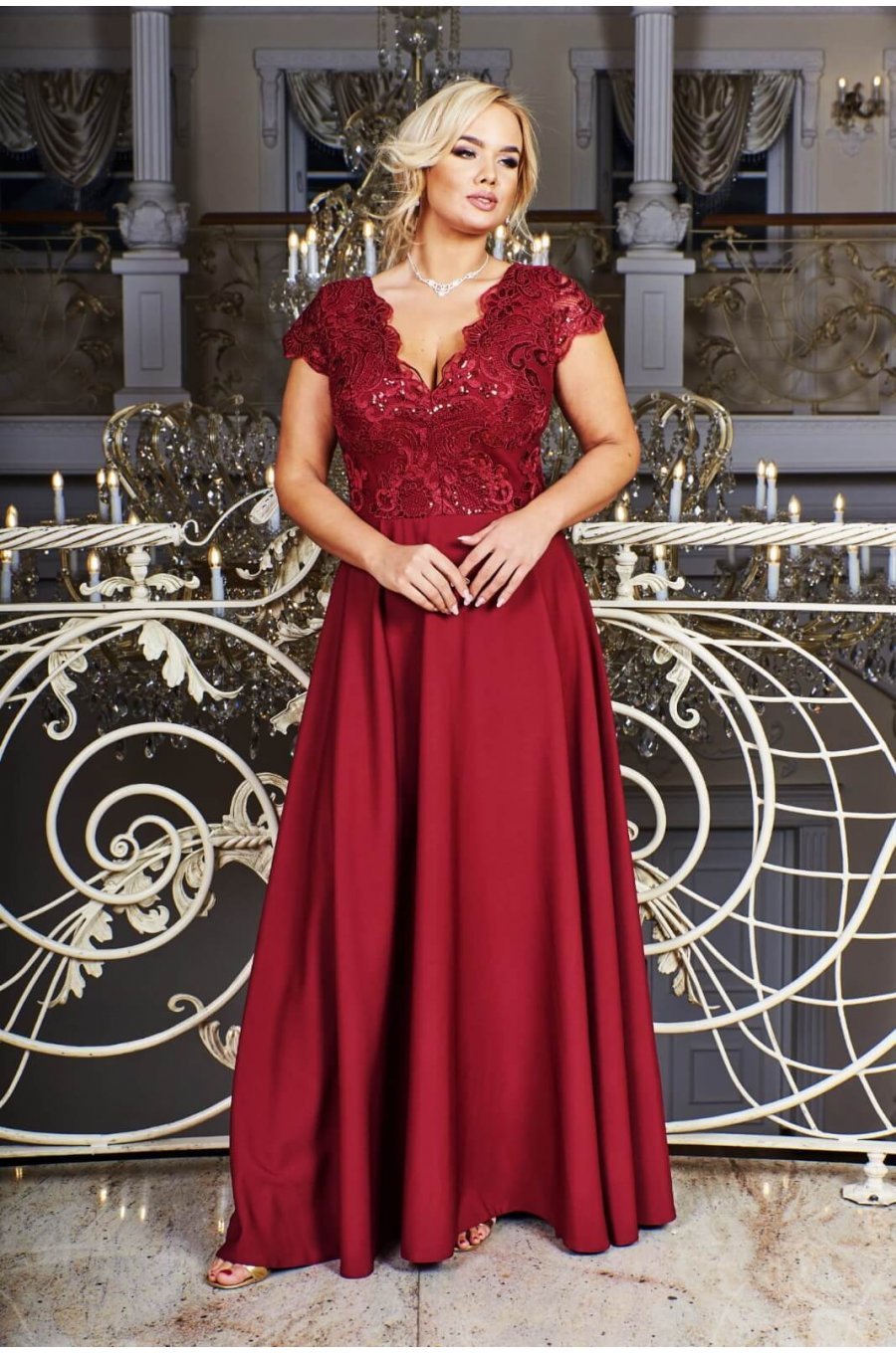 Rochie lunga eleganta XXL din dantela si paiete burgundy Arianza Rochie lunga eleganta XXL din dantela si paiete burgundy Arianza 2 - jojofashion.ro