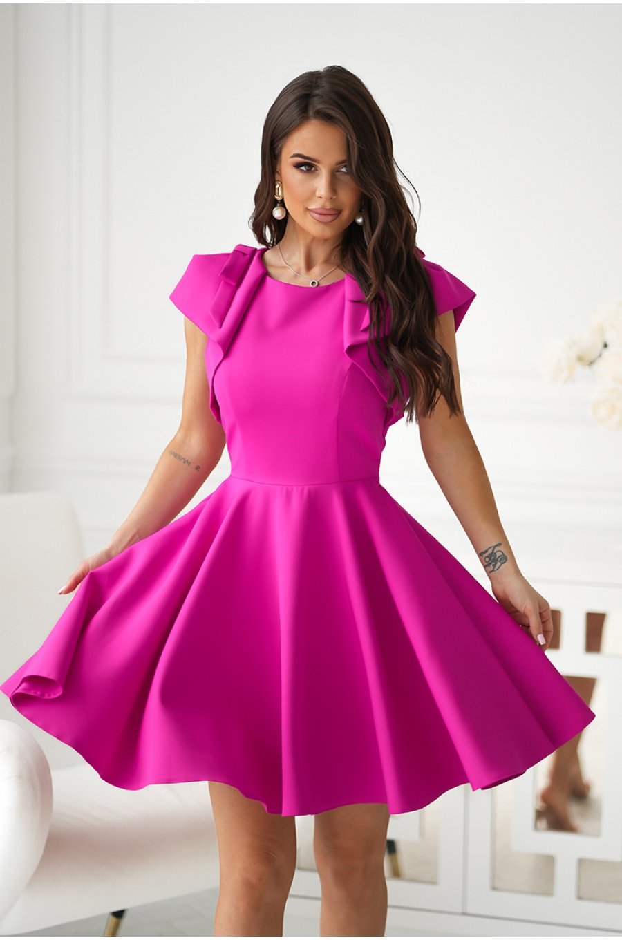 Rochie baby doll scurta roz fucsia cu volane Avery 1 - jojofashion.ro