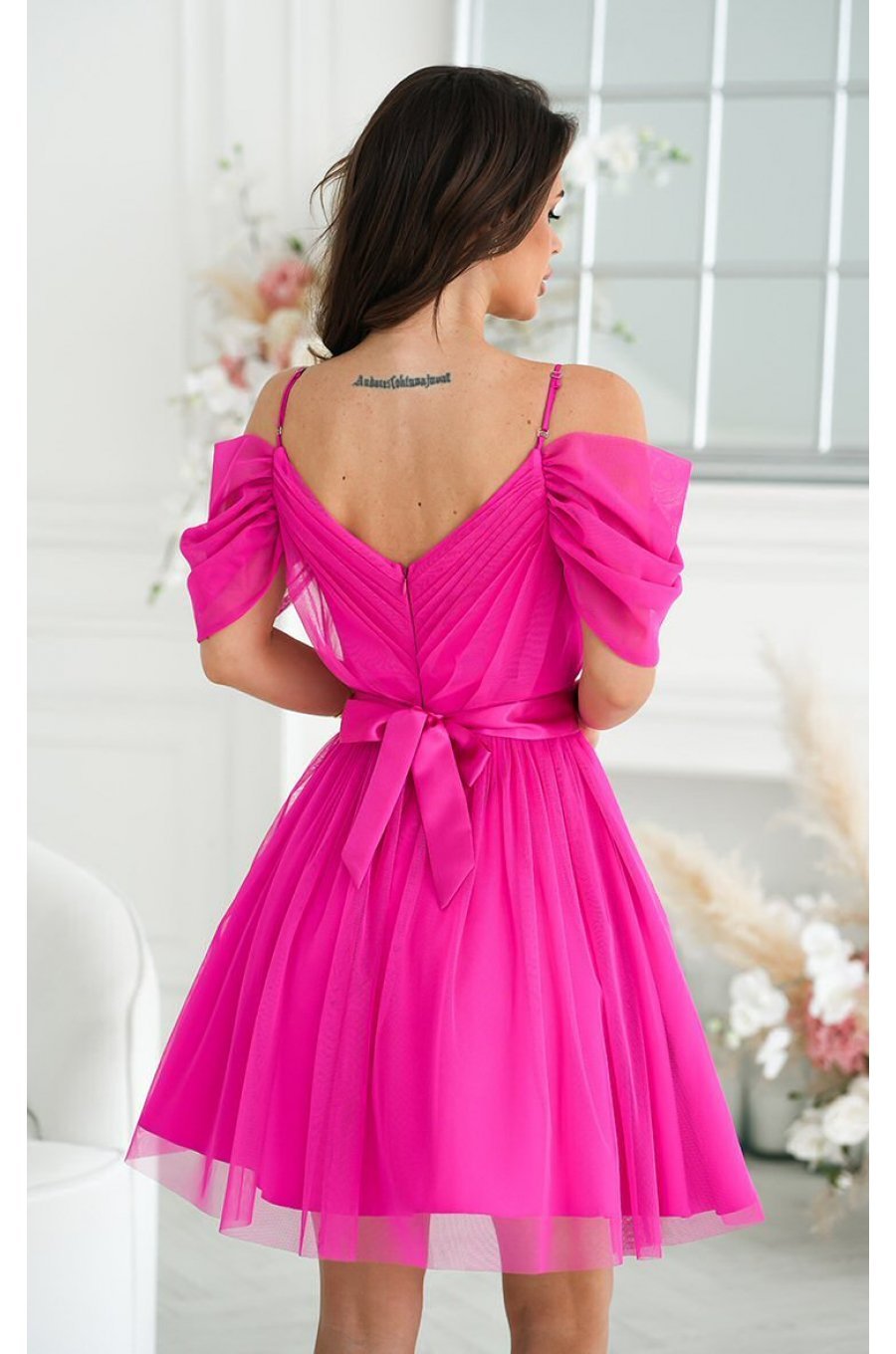 Rochie babydoll scurta, din tulle roz fucsia, cu umeri goi, Cayenne 2 - jojofashion.ro