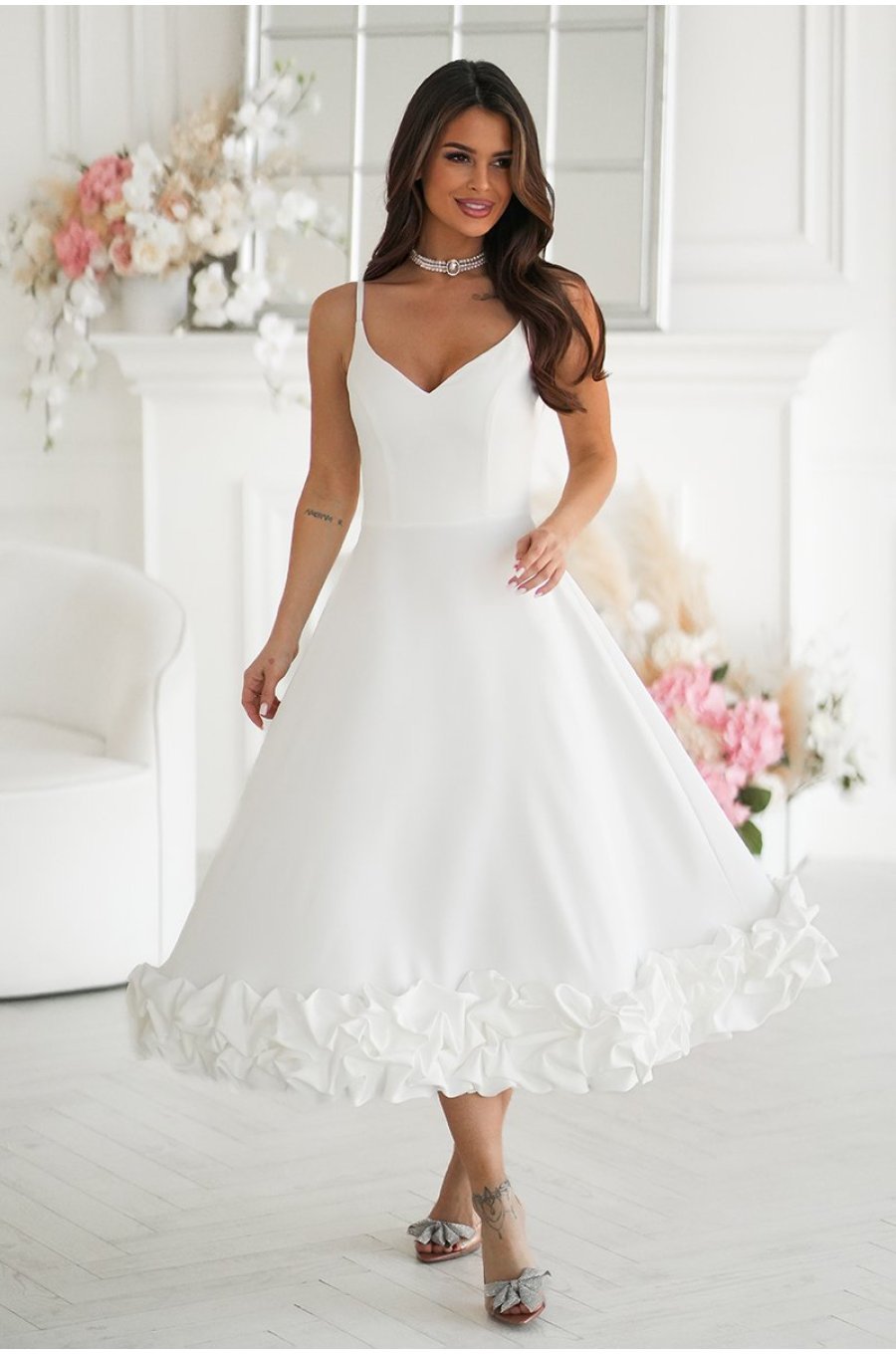 Rochie de cununie civila midi alba in clos cu volan tridimensional Jasmina 1 - jojofashion.ro