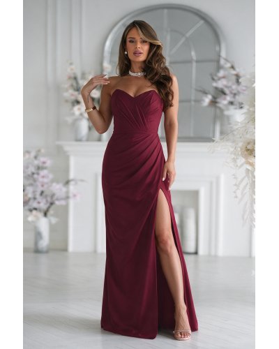 Rochii cu umerii goi, Rochie lunga burgundy cu umerii goi si corset crapata pe picior Heart - jojofashion.ro
